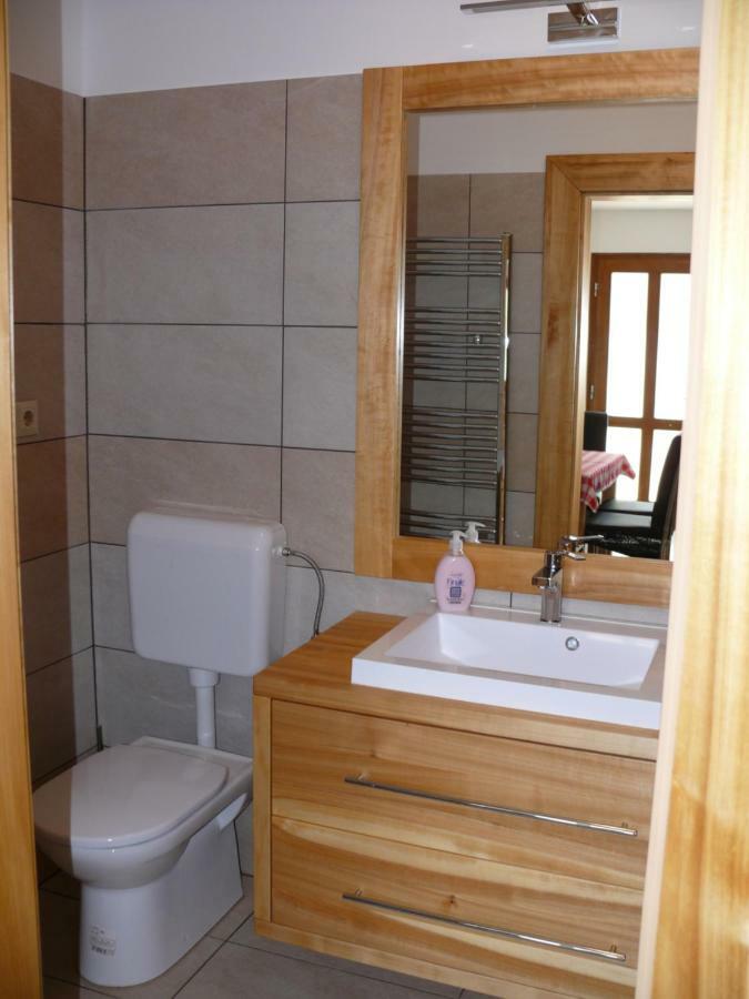 Sara Apartman Héviz Zewnętrze zdjęcie